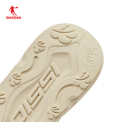 Giày Sneaker Nữ