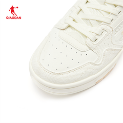 Giày Sneaker Nữ
