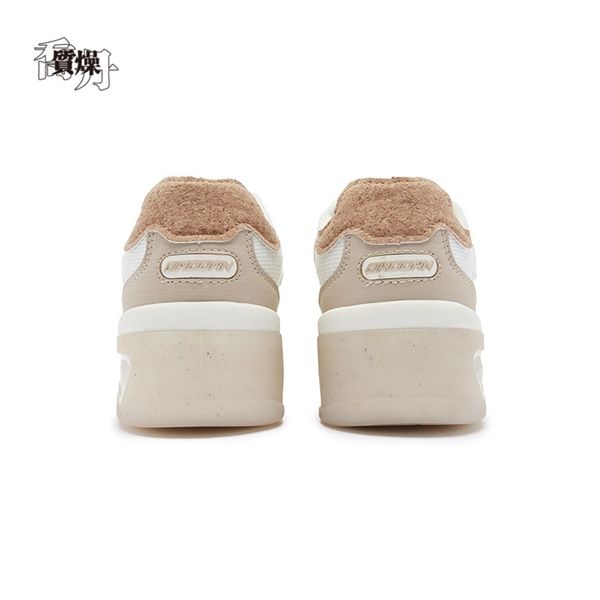 Giày Hàng Ngày Nữ