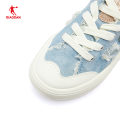 Giày Sneaker Nữ