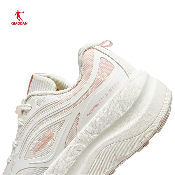 Giày Sneaker Nữ