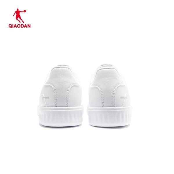 Giày Sneaker Nữ