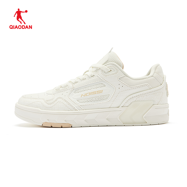 Giày Sneaker Nữ