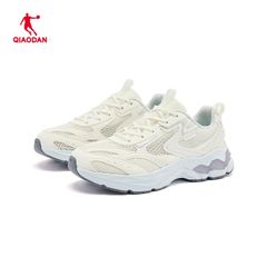 Giày Chạy Bộ Nữ