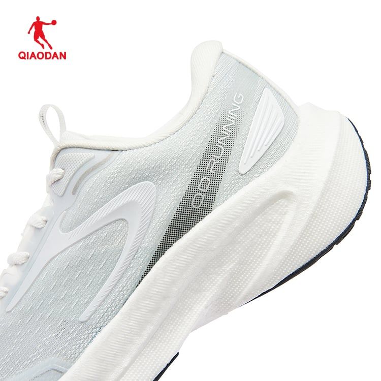 Giày Chạy Bộ Nữ