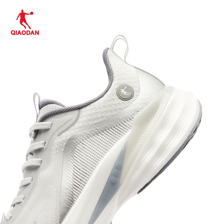 Giày Chạy Bộ Nam