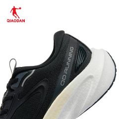 Giày Chạy Bộ Nữ