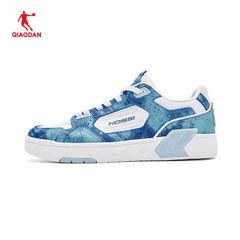 Giày Sneaker Nữ