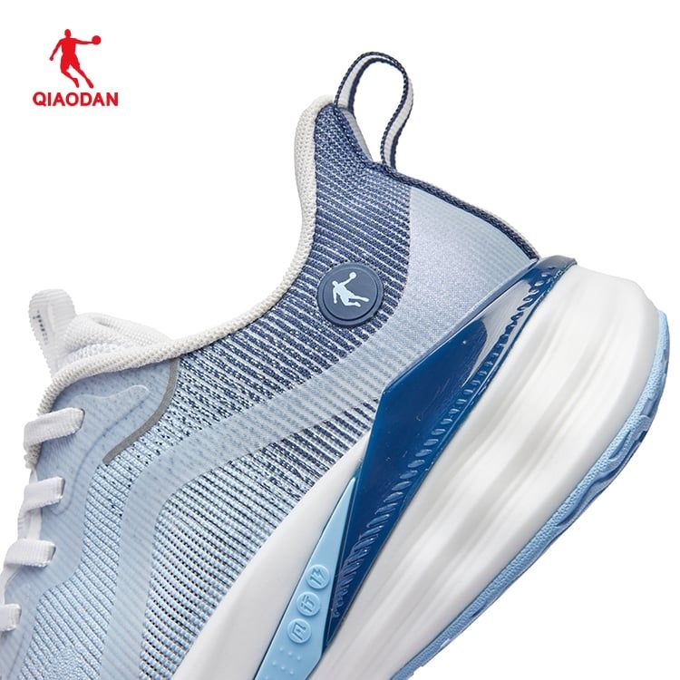 Giày Chạy Bộ Nam