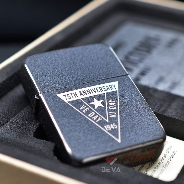 Zippo kỷ niệm 75th Anniversary Europe Japan vỏ thép Z342