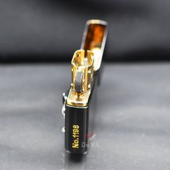 Set Bật Lửa Zippo Ốp Emblem Gấu Bạc Kèm Kính Mắt Cao Cấp ZN143