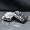 Zippo Armor Khắc Nổi Hoa Văng Trắng Cổ Điển Bản Giới Hạn ZN56