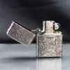 Zippo Armor Khắc Nổi Hoa Văng Trắng Cổ Điển Bản Giới Hạn ZN56