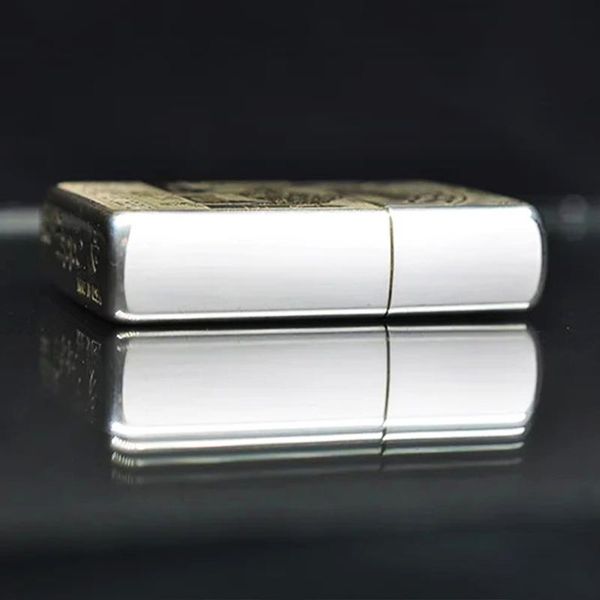 Zippo Bạc Khối Armor Khắc Hoạ Chủ Đề Camel BK49