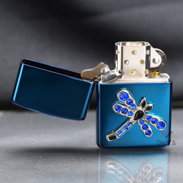 Zippo Xanh Ốp Emlem Cánh Chuồn Chuồn Khảm Đá Z294