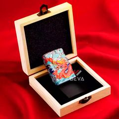 Bật lửa xăng đá Chief bọc lưới hoa văn chủ đề rồng thần CF1355-1356