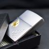 Zippo Mạ Satin Khắc Ngọn Lửa Và Logo Zippo Chéo ZK12