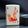 Zippo Sơn Trắng Chủ Đề Lá Bài Át Bích Lady Ace Z128