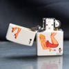 Zippo Sơn Trắng Chủ Đề Lá Bài Át Bích Lady Ace Z128