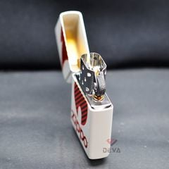 Zippo Sơn Trắng In Logo Ngọn Lửa Zippo Motif Z103