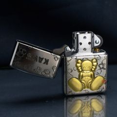 Zippo Armor Khắc Chủ Đề Nhân Vật Kaws Huyền Thoại ZN199