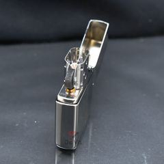 Zippo Armor Khắc Chủ Đề Nhân Vật Kaws Huyền Thoại ZN199