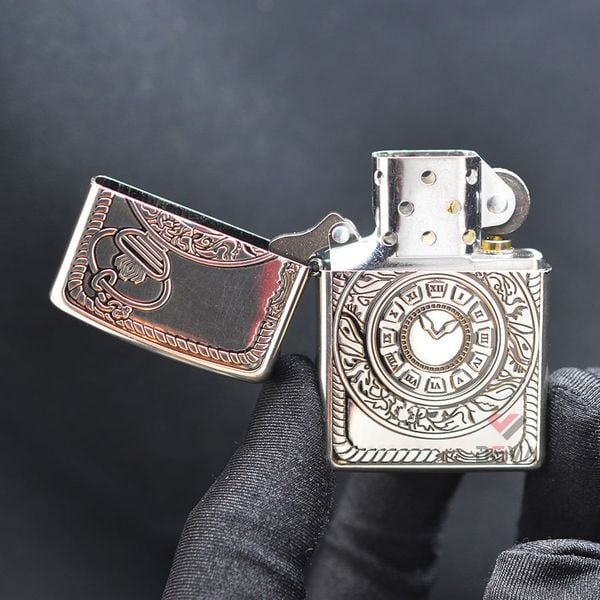Zippo hình đồng hồ xuất Nhật bản giới hạn ZN13