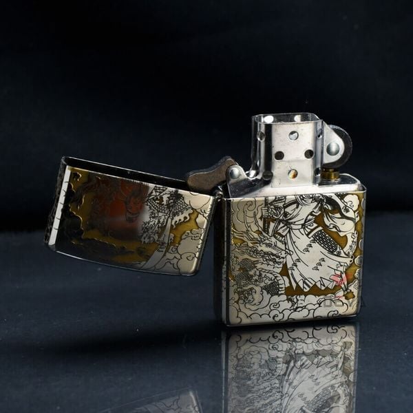 Zippo Khắc Thần Tài Quan Vũ Và Triệu Công Minh ZK25