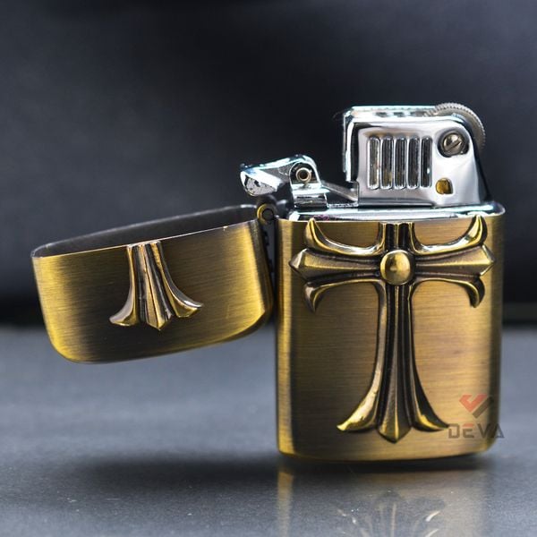 Bật Lửa Ronson Ốp Emblem Cây Thánh Giá R12