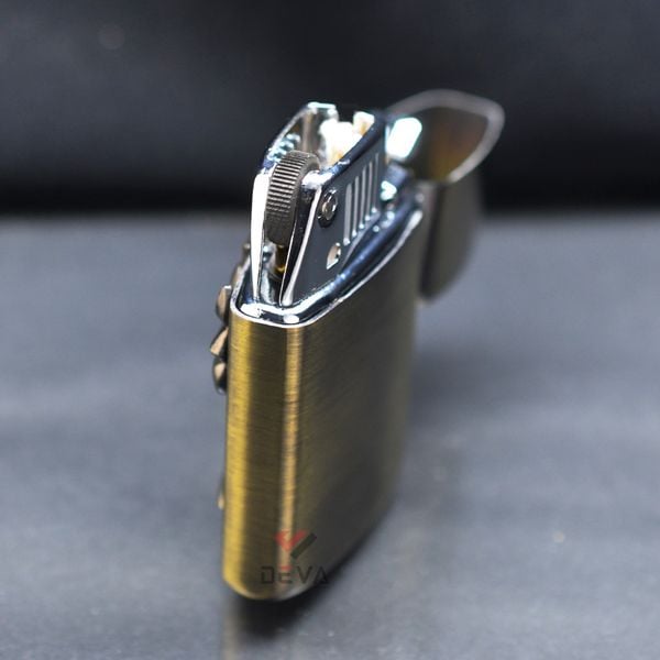 Bật Lửa Ronson Ốp Emblem Cây Thánh Giá R12