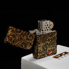 Bật lửa xăng đá Zorro hoa văn cổ điển mạ vàng bản giới hạn Z2-1079