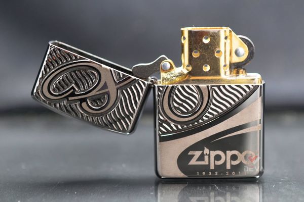 Zippo Armor Bản Giới Hạn Kỷ Niệm 80 Năm Thành Lập Hãng Anniversary  Z404