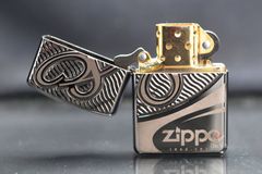Zippo Armor Bản Giới Hạn Kỷ Niệm 80 Năm Thành Lập Hãng Anniversary  Z404