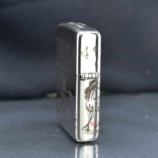 Zippo Bạc Khối Khắc Đàn Ngựa Mã Đáo Thành Công BK10