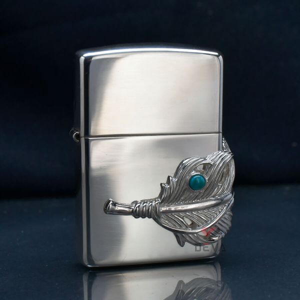 Zippo Bạc Khối Ốp Emblem Bạc Lông Vũ Gắn Lam Ngọc BK90