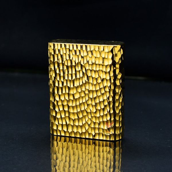 Dupont Hồng Kông Ligne 1 Form Thấp Hoa Văn Gõ Búa DT05