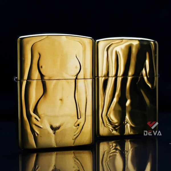 Zippo Armor Khắc Hình Cô Gái Khỏa Thân Nghệ Thuật ZN212