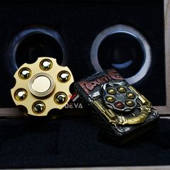 Set Zippo Cò Quay Nga Russian Roulette And Fidget Spinner ZN88