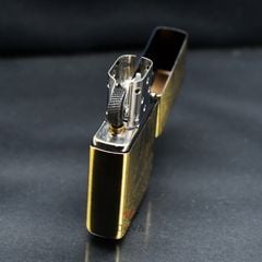 Zippo Thuyền Trưởng Jack Sparrow Cướp Biển Vùng Caribe ZN271