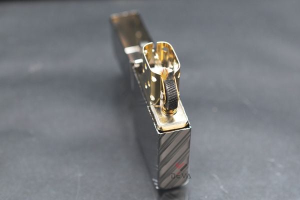 Zippo Tái Bản 1935 Mạ Bạch Kim Kẻ Chéo Platinum Plate ZN389