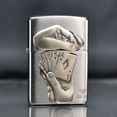 Bật lửa Zippo Mỹ chính hãng bàn tay chơi bài Full House Z56