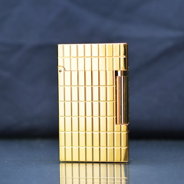 Bật lửa Dupont vàng kẻ vuông D51