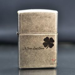 Zippo Bạc Cổ Khắc Cỏ 4 Lá ZK66