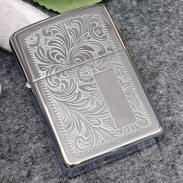 Zippo hoa văn bạc 1980 C236