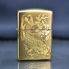 Zippo Cá Chép trong Đầm Sen ZN155