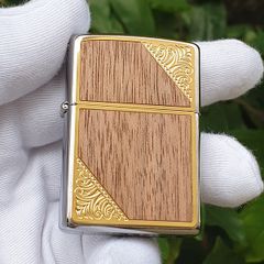 Zippo ốp gỗ hoa văn góc ZN178