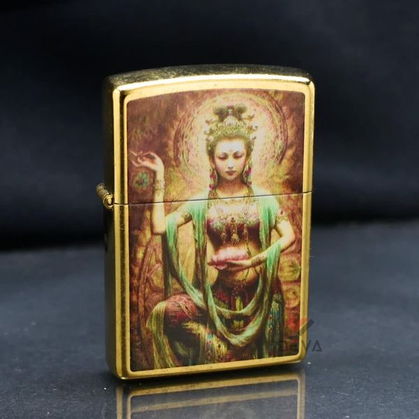 Zippo In Hình Vị Nữ Thần Tay Cầm Sen ZN273