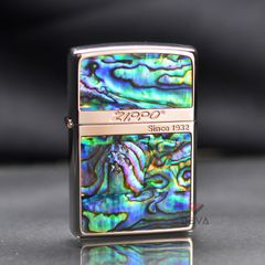 Zippo Viền Bạc Hoa Văn Khảm Trai ZN195