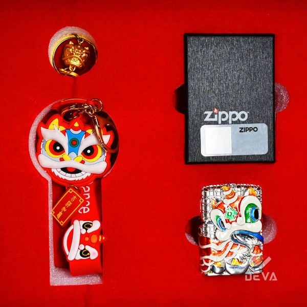 Set Zippo Bọc Lưới Mạ Bạc Múa Sư Tử Như Ý Cát Tường ZN209
