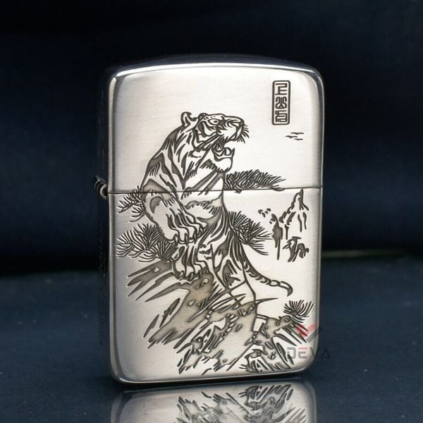 Zippo Bạc Khối Tái Bản 1941 Hình Hổ Núi BK45
